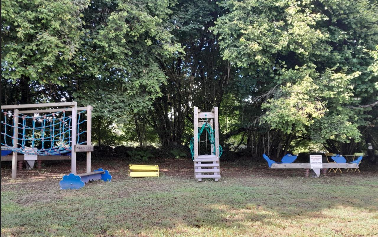 Chalet Charmant A Saint-Sylvestre Avec Terrasse Et Jardin Ambazac Dış mekan fotoğraf